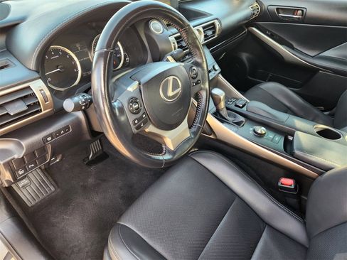 Used 2015 Lexus IS 250 w/ Navigation System Package image 18