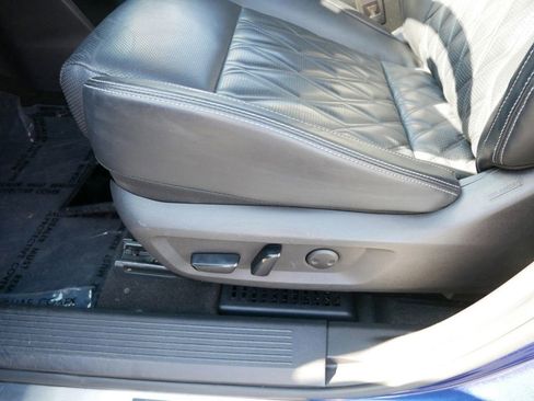 Used 2021 Nissan Rogue Platinum image 8