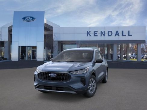 New 2026 Ford Escape Active w/ Cold Weather Package AWD/4WD image 2