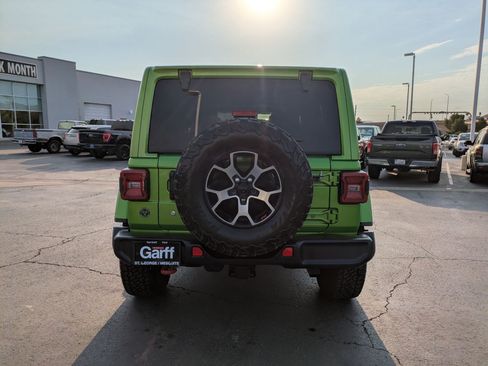Used 2018 Jeep Wrangler Unlimited Rubicon AWD/4WD image 4