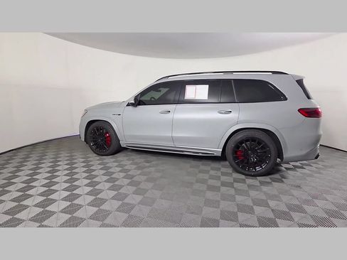 Used 2025 Mercedes-Benz GLS 63 AMG 4MATIC image 44