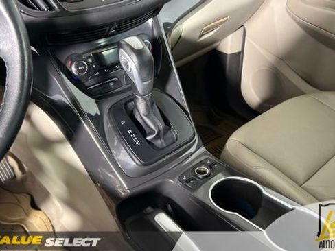 Used 2014 Ford Escape Titanium w/ Equipment Group 401A AWD/4WD image 23