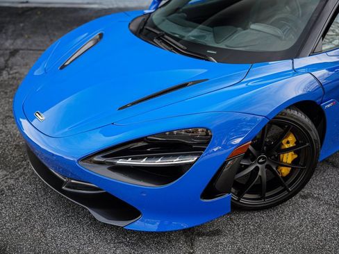 Used 2020 McLaren 720S Performance image 2