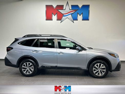 Used 2022 Subaru Outback Premium w/ Popular Package #1 AWD/4WD image 1