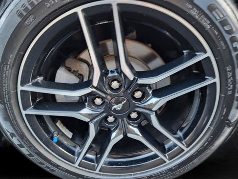 Used 2019 Ford Mustang Premium RWD image 32