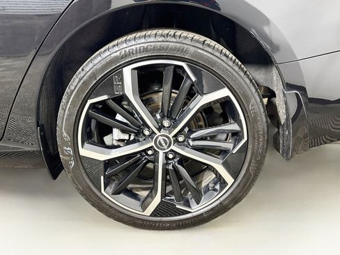 Used 2024 Nissan Altima 2.5 SR w/ SR Premium Package AWD/4WD image 30