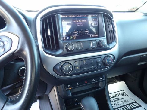 Used 2022 Chevrolet Colorado LT w/ Fleet Safety Package RWD image 22