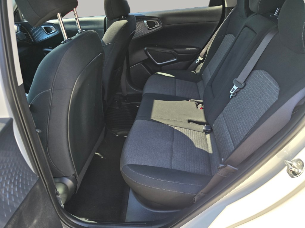 Used 2023 Kia Soul EX FWD image 25