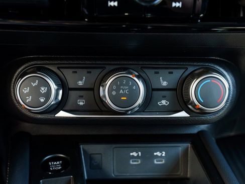 New 2025 Nissan Kicks SV w/ SV Premium Package image 15