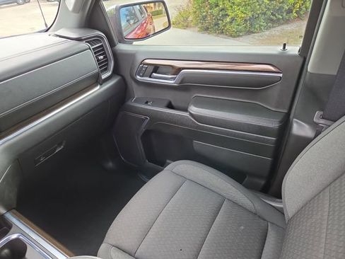 Certified 2024 Chevrolet Silverado 1500 LT image 13