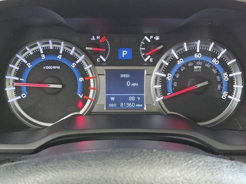 Used 2019 Toyota 4Runner SR5 Premium AWD/4WD image 28