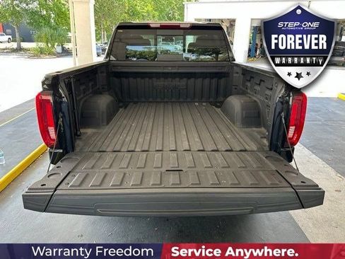 Used 2023 GMC Sierra 1500 SLT w/ SLT Premium Plus Package AWD/4WD image 33