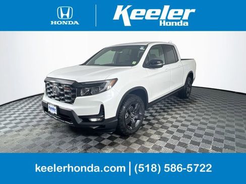 New 2026 Honda Ridgeline TrailSport image 1