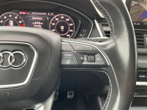 Used 2018 Audi SQ5 Premium Plus w/ Navigation Package AWD/4WD image 17