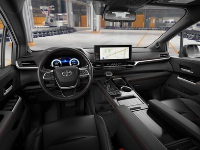 New 2026 Toyota Sienna XSE
