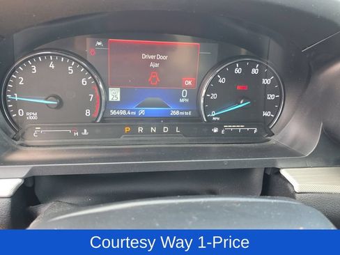 Used 2021 Ford Explorer XLT w/ Equipment Group 202A RWD image 13
