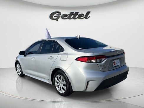 Used 2025 Toyota Corolla LE FWD image 6