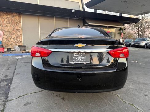 Used 2017 Chevrolet Impala LT image 29