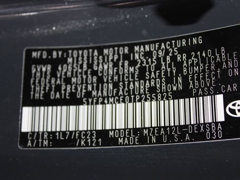 Certified 2026 Toyota Corolla SE w/ SE Package image 62