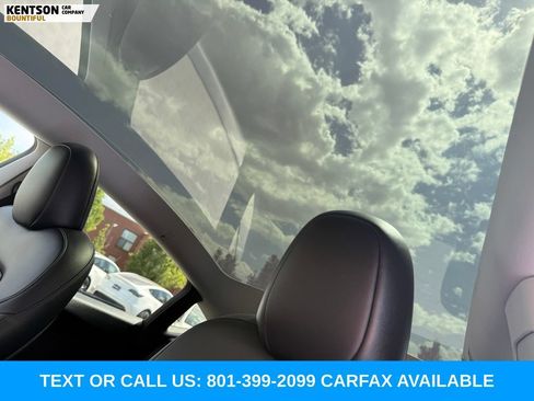 Used 2023 Tesla Model Y Long Range AWD/4WD image 27