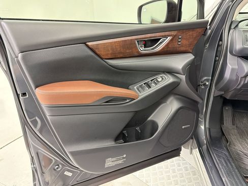 Used 2023 Subaru Ascent Touring image 13