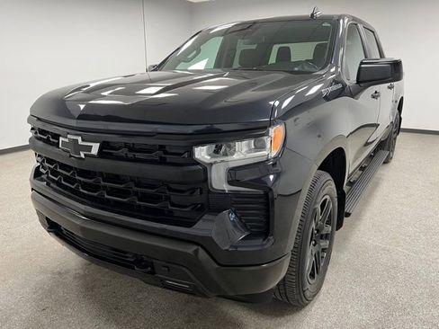 Used 2023 Chevrolet Silverado 1500 RST image 5