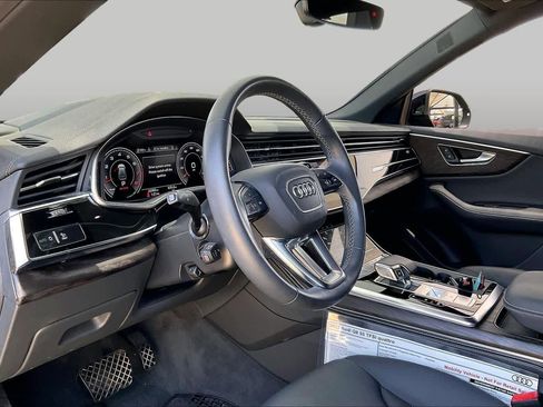 Used 2023 Audi Q8 Prestige w/ Prestige Package AWD/4WD image 15
