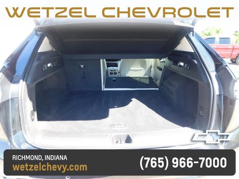 Used 2022 Buick Envision Avenir w/ Technology Package II FWD image 25