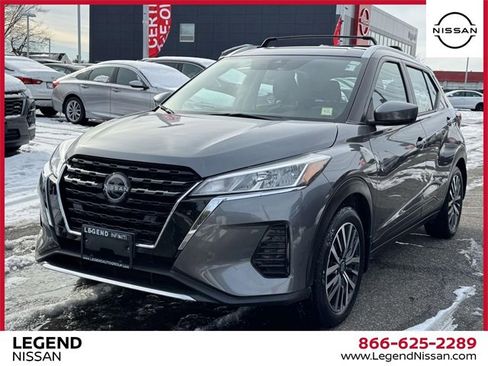 Used 2023 Nissan Kicks SV w/ Exterior Package image 4