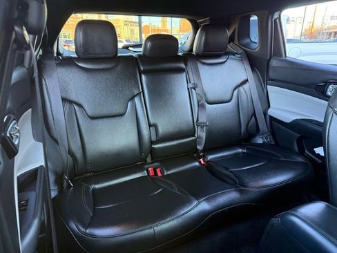 Used 2024 Jeep Compass Limited image 26