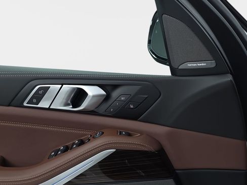 New 2026 BMW X5 xDrive50e w/ M Sport Package AWD/4WD image 27