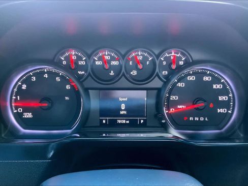 Used 2020 Chevrolet Silverado 1500 Custom w/ Infotainment Package RWD image 25