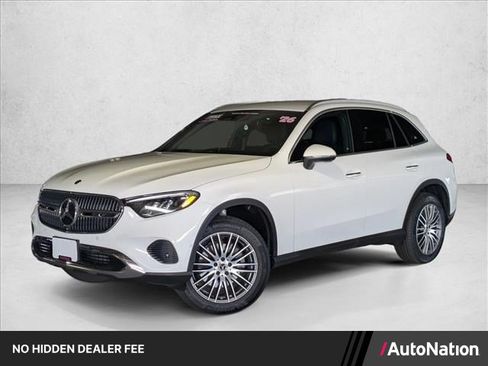 Certified 2026 Mercedes-Benz GLC 300 image 1