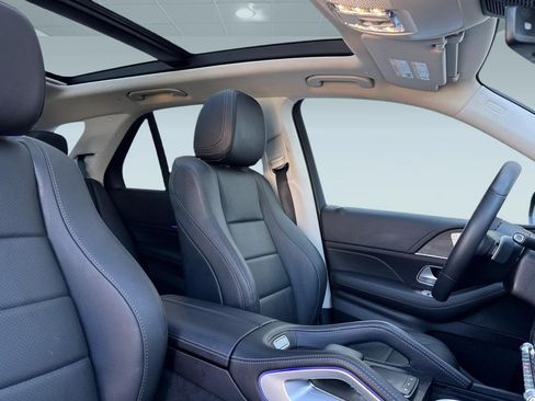 Certified 2024 Mercedes-Benz GLE 450e 4MATIC image 32