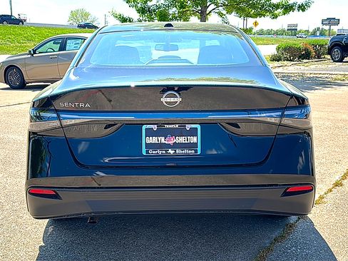 New 2026 Nissan Sentra SV w/ SV Convenience Package image 7