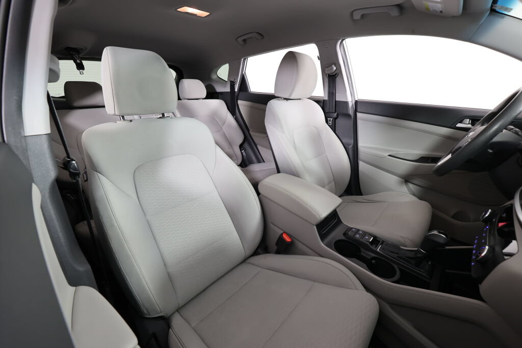 Used 2019 Hyundai Tucson Value AWD/4WD image 24
