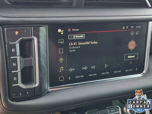 Used 2022 GMC Yukon XL Denali w/ Denali Premium Package image 23