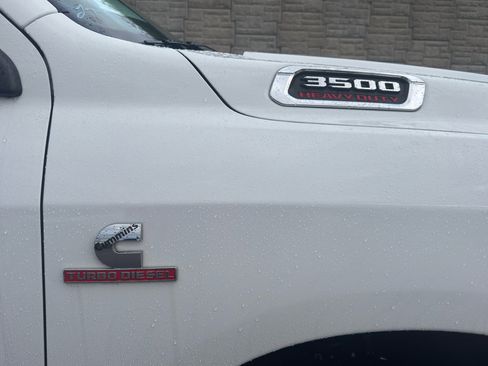 Used 2022 RAM 3500 Tradesman w/ Chrome Appearance Group image 3