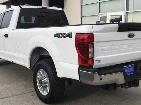 Certified 2022 Ford F350 XLT w/ XLT Value Package image 20