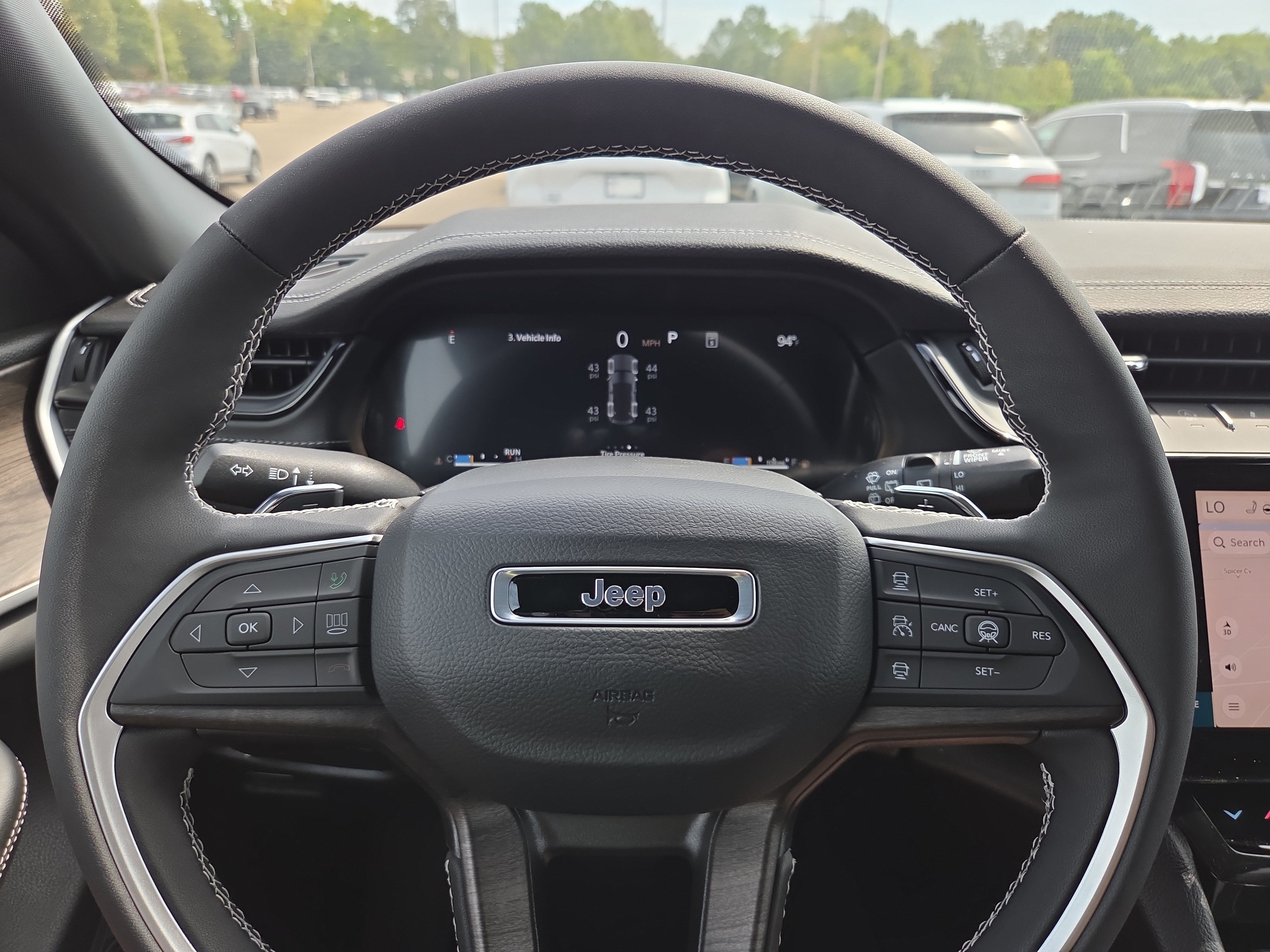 New 2027 Jeep Grand Cherokee 4WD image 9