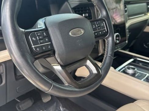 Certified 2023 Ford Expedition Platinum AWD/4WD image 6