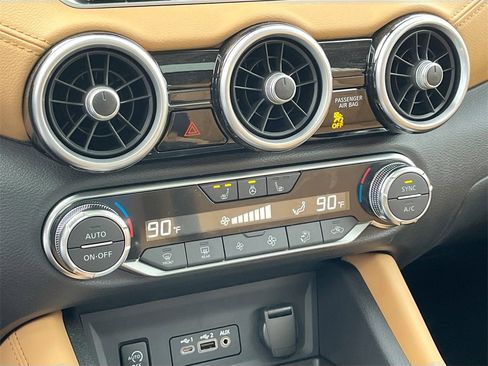 Certified 2025 Nissan Sentra SV w/ SV Premium Package image 15