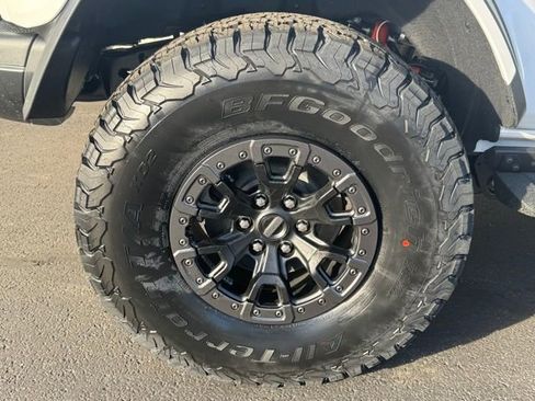 New 2025 Ford Bronco Raptor image 48