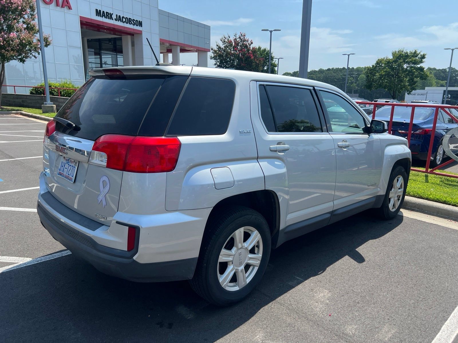 Used 2016 GMC Terrain SLE AWD/4WD image 15