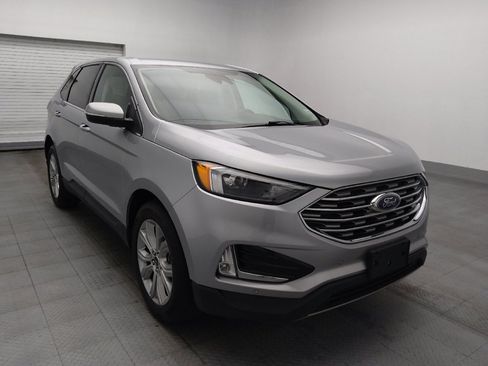Used 2023 Ford Edge Titanium AWD/4WD image 13