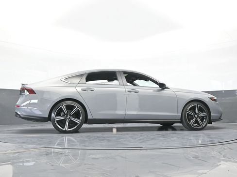Used 2024 Honda Accord Sport image 66