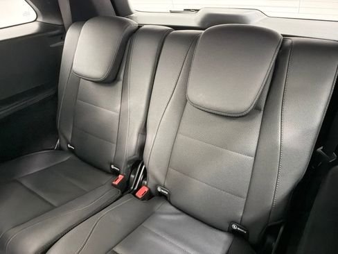 Used 2025 Mercedes-Benz GLS 450 4MATIC image 19