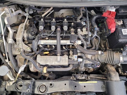 Used 2021 Nissan Versa SV FWD image 30