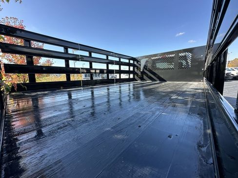 Used 2021 Ford F550 4x4 Regular Cab Super Duty image 22