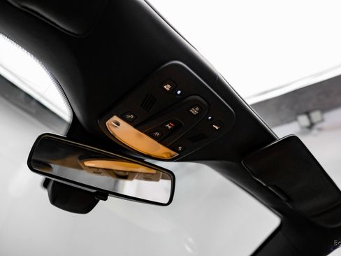 Used 2016 Ferrari California T image 44